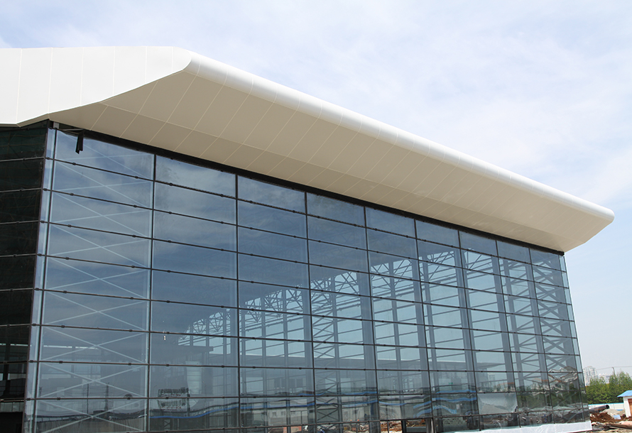 彩鋼巖棉夾芯板工藝如何？